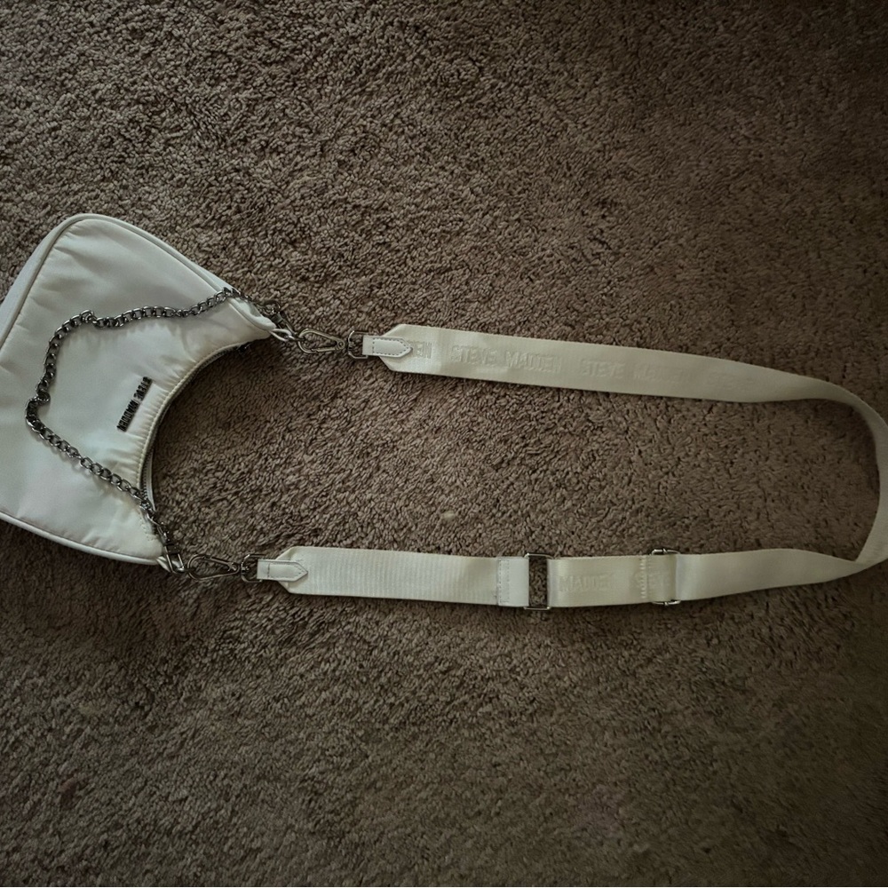 White Steve Madden Shoulder Bag with Chain Strap